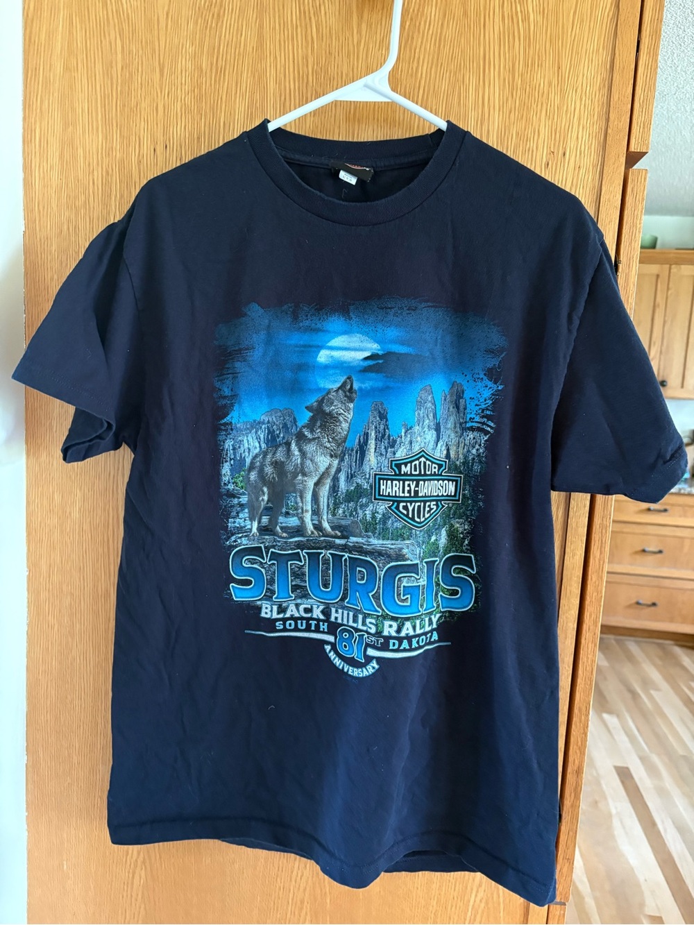Harley-Davidson Black Graphic Sturgis Wolf Rally Tee